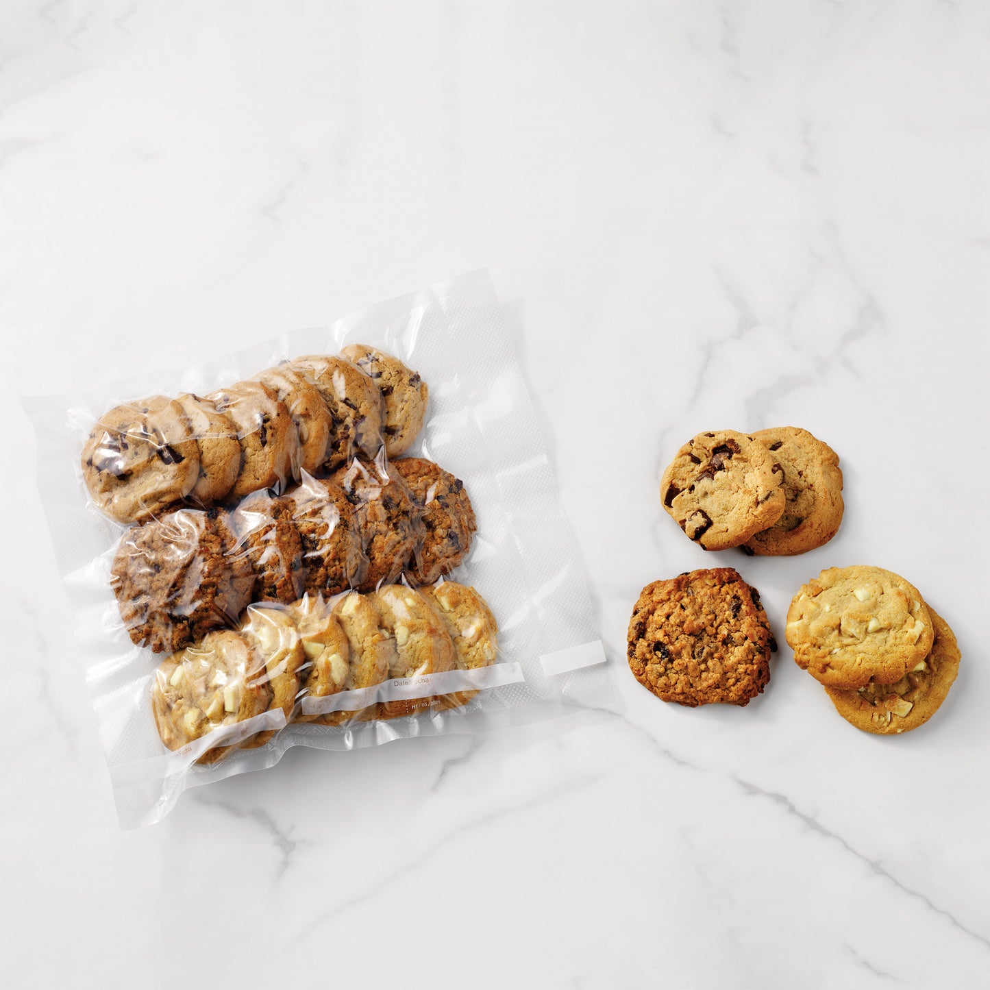 Kirkland Signature Vacuum Sealing Bags, Assortment Pack image 6