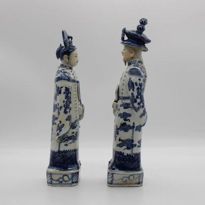 Ceramic statues of chinese emperor and empress in Qing dynasty, table accessory image 4