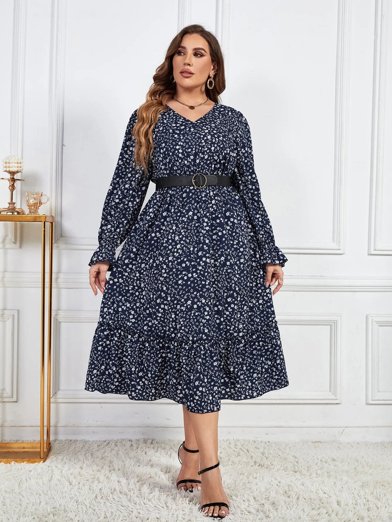 Plus Size Floral Print Dress - V-Neck Long Sleeve with Drawstring